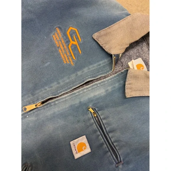 Vintage Carhartt J01 NVY Distressed Blue FadedEmbroidered Mens XL - Picture 4 of 8